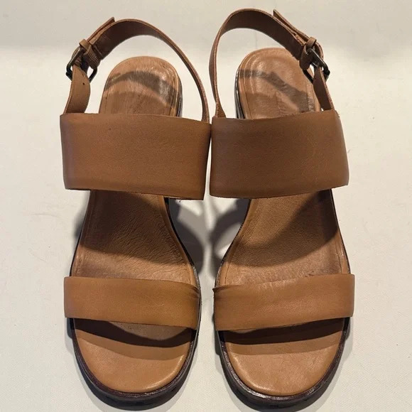 Madewell Tan Women's Sandals - Picture 1 of 4